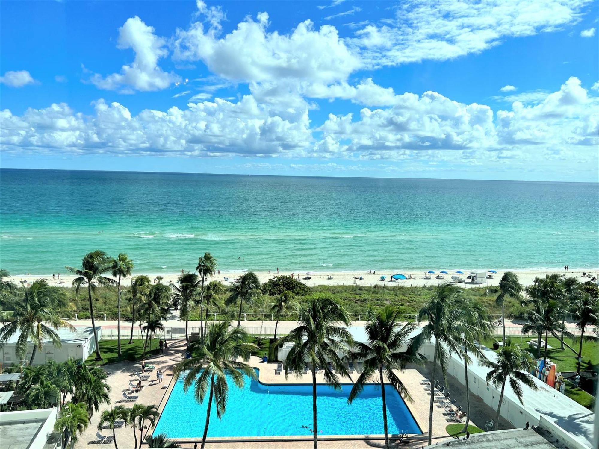 Ocean Front Units At Miami Beach Exterior photo
